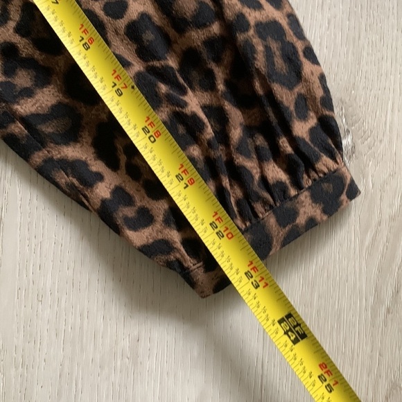 H&M Animal Print Dress midi Cheetah size 4 wrap long sleeves v‎ neck classic - Picture 9 of 13